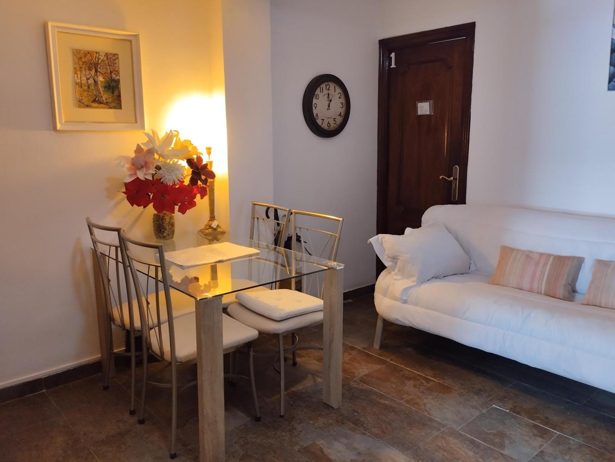 Habitaciones Individuales En Apartamento Madrid Exteriér fotografie